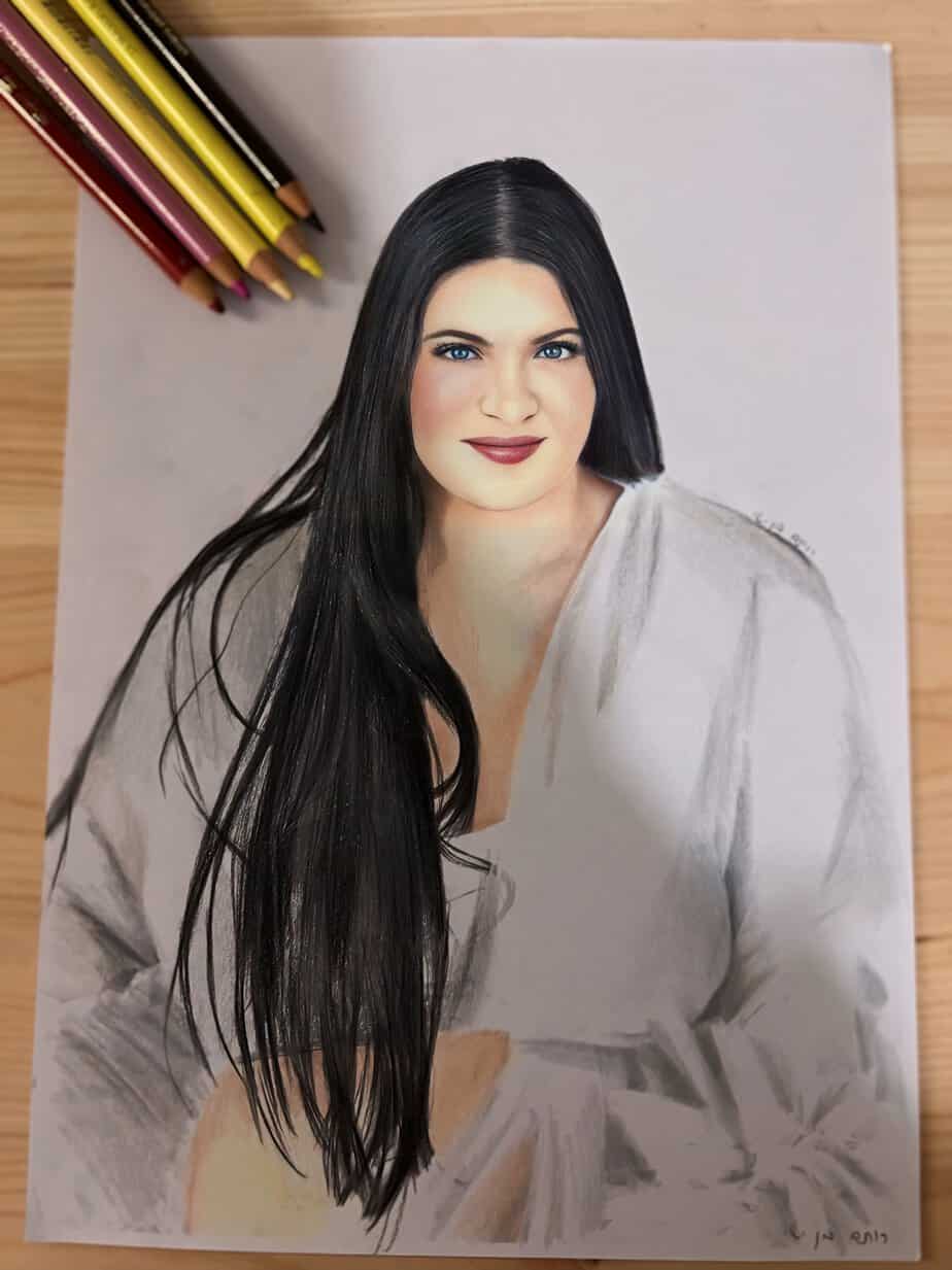 דיוקן פנים ציור בהזמנה אישית בעפרונות צבעוניים עבודת יד של רותם בן ישי